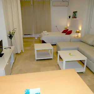 Minimalist Loft Center By Gms , Cordoue Espagne